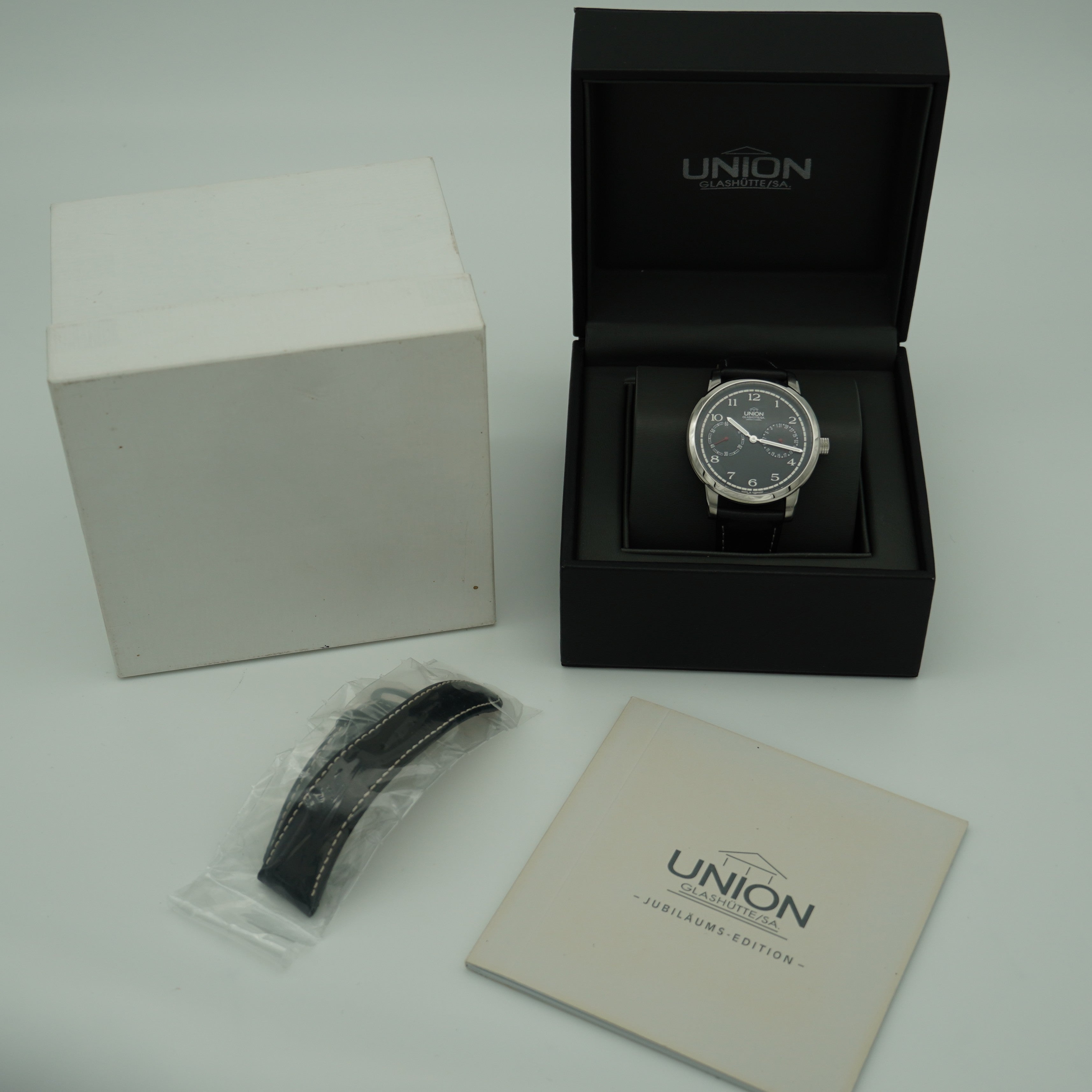 Union Glashütte Zeigerdatum 33/111