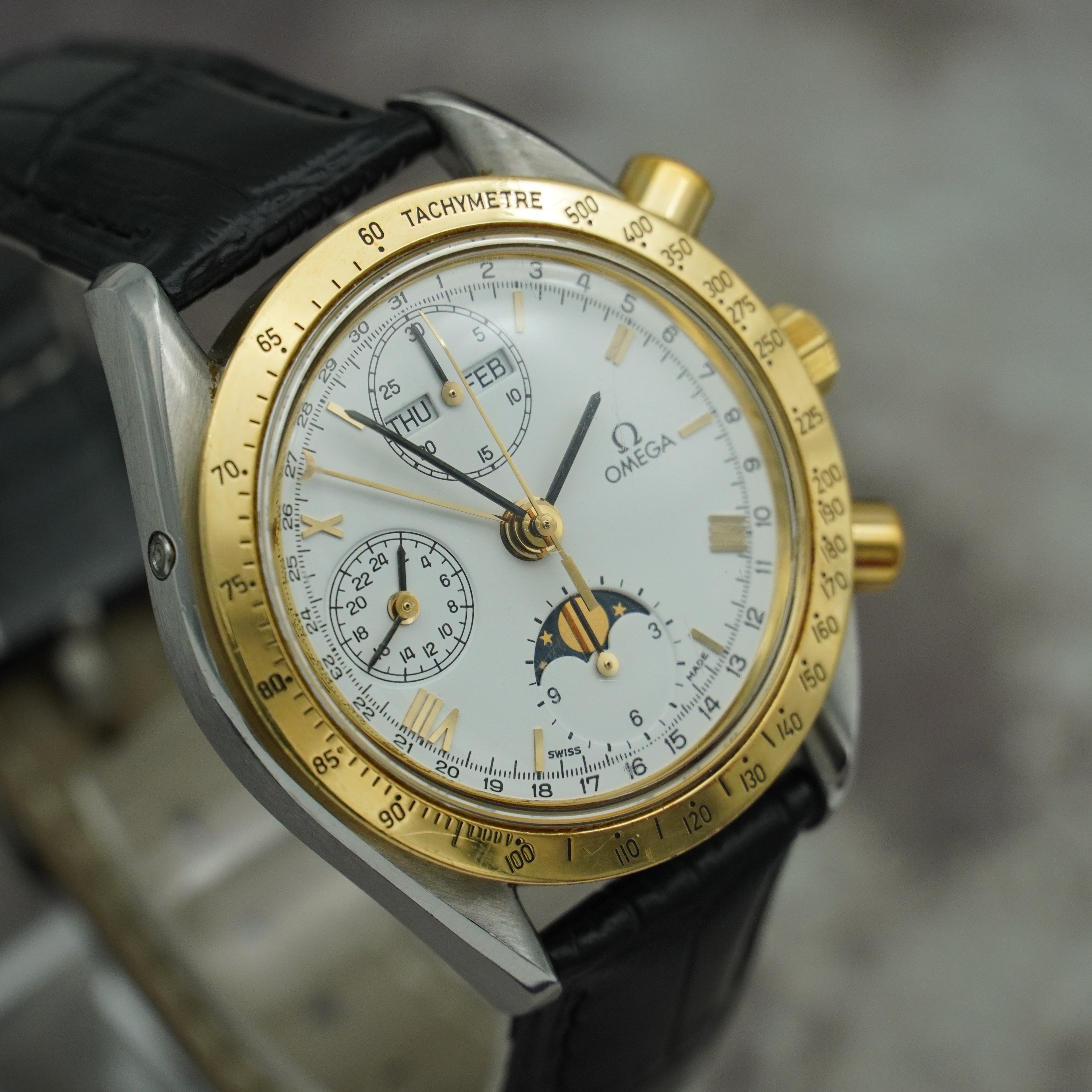 Omega Speedmaster Automatik Mondphase Stahl/Gold