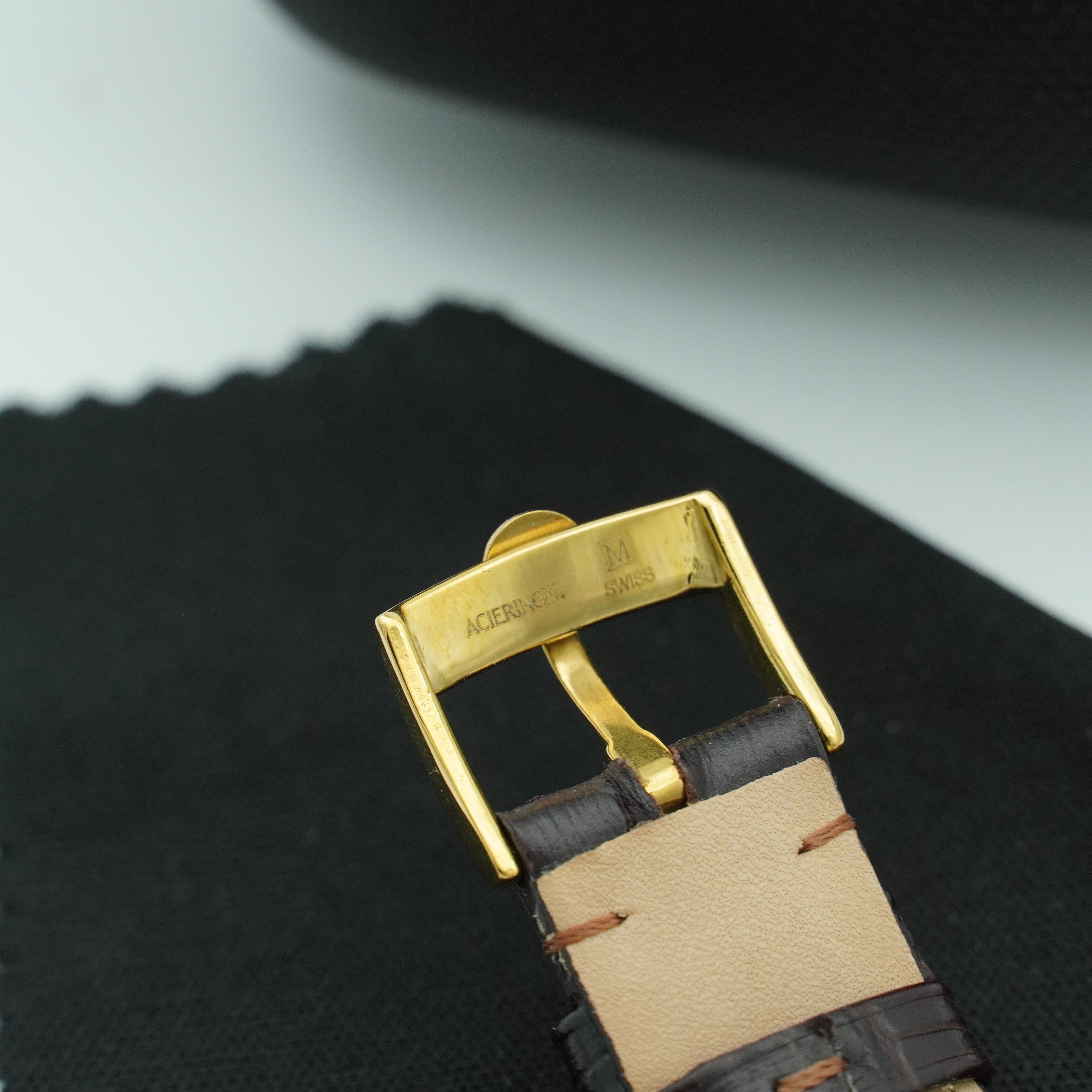 Omega Speedmaster Automatik Datum Stahl/Gold