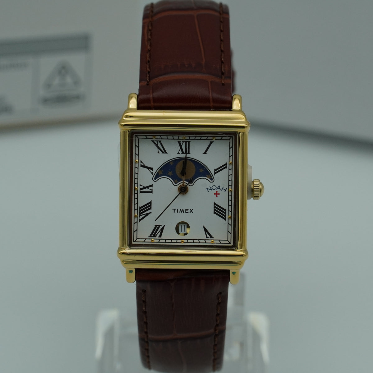 Noah x Timex Moonphase