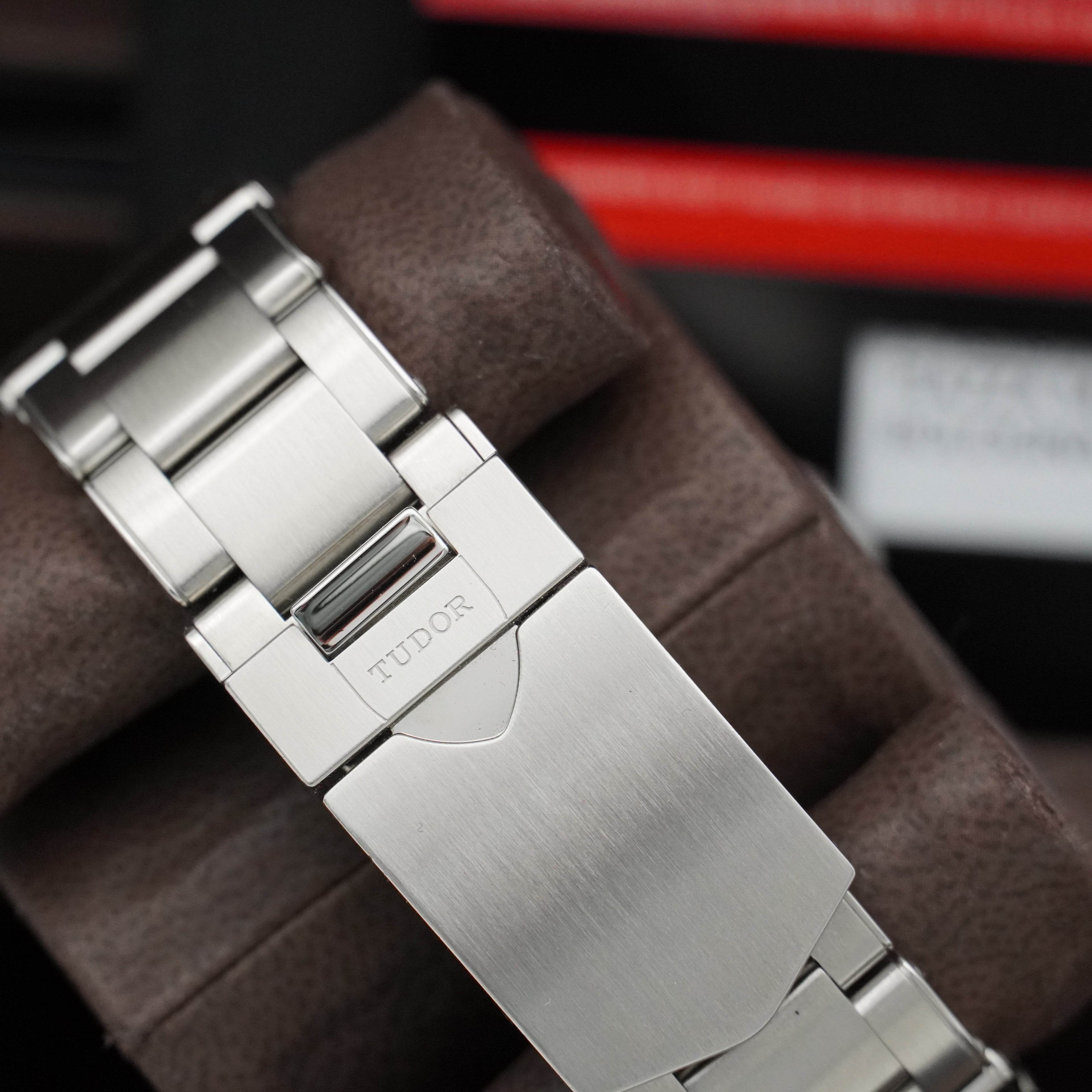 Tudor Black Bay Heritage 41mm