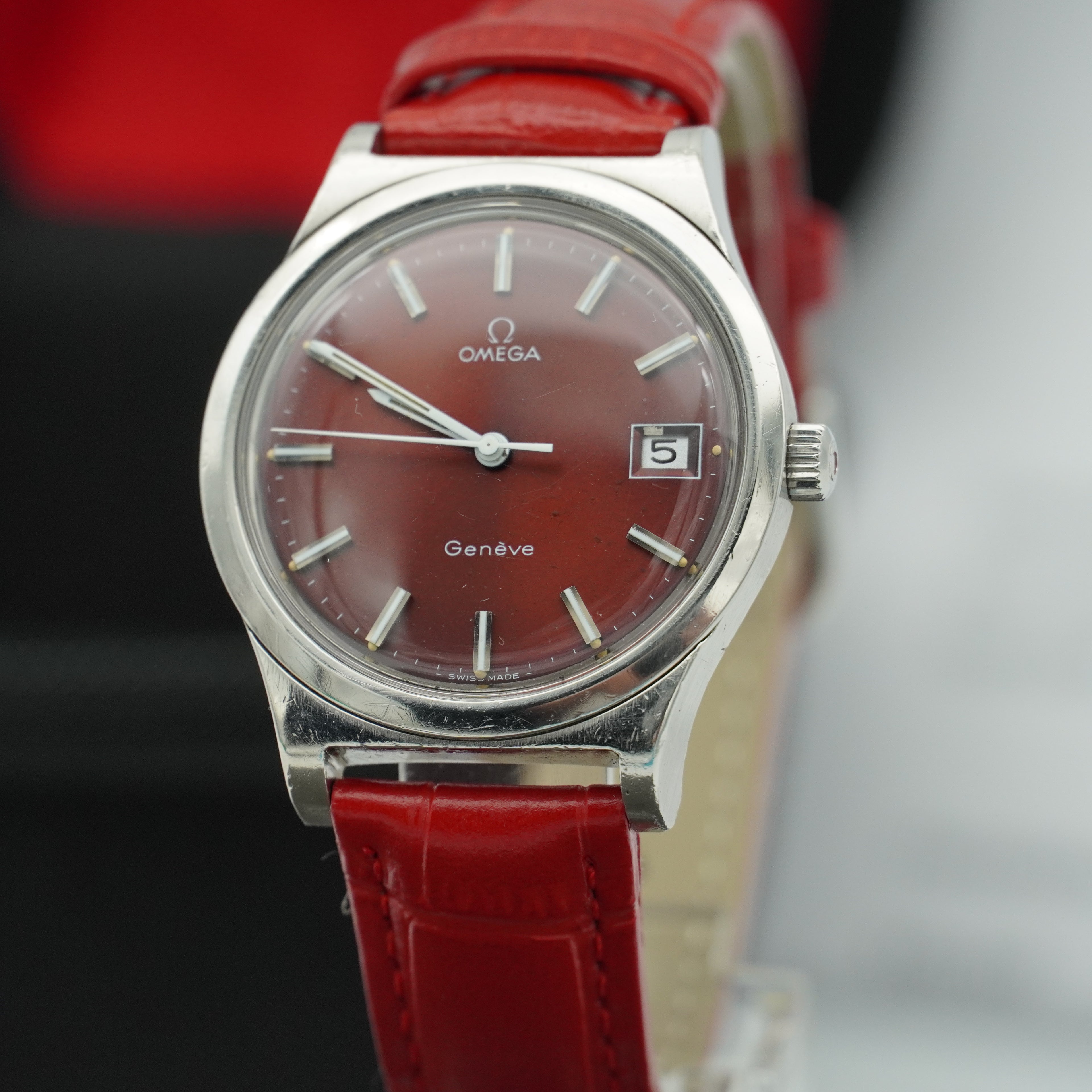 Omega Genève 136.0102
