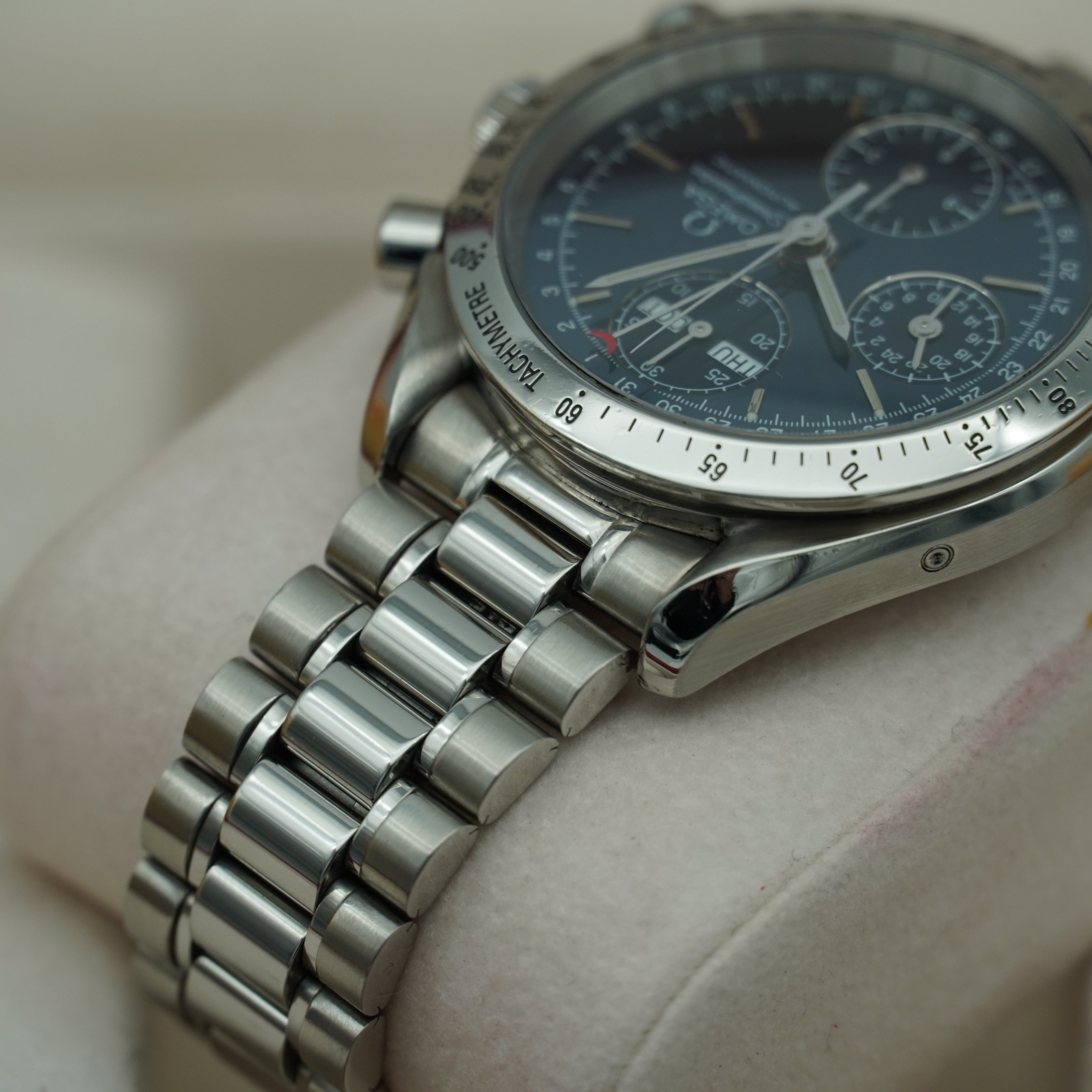 Omega Speedmaster Triple-Date 39mm