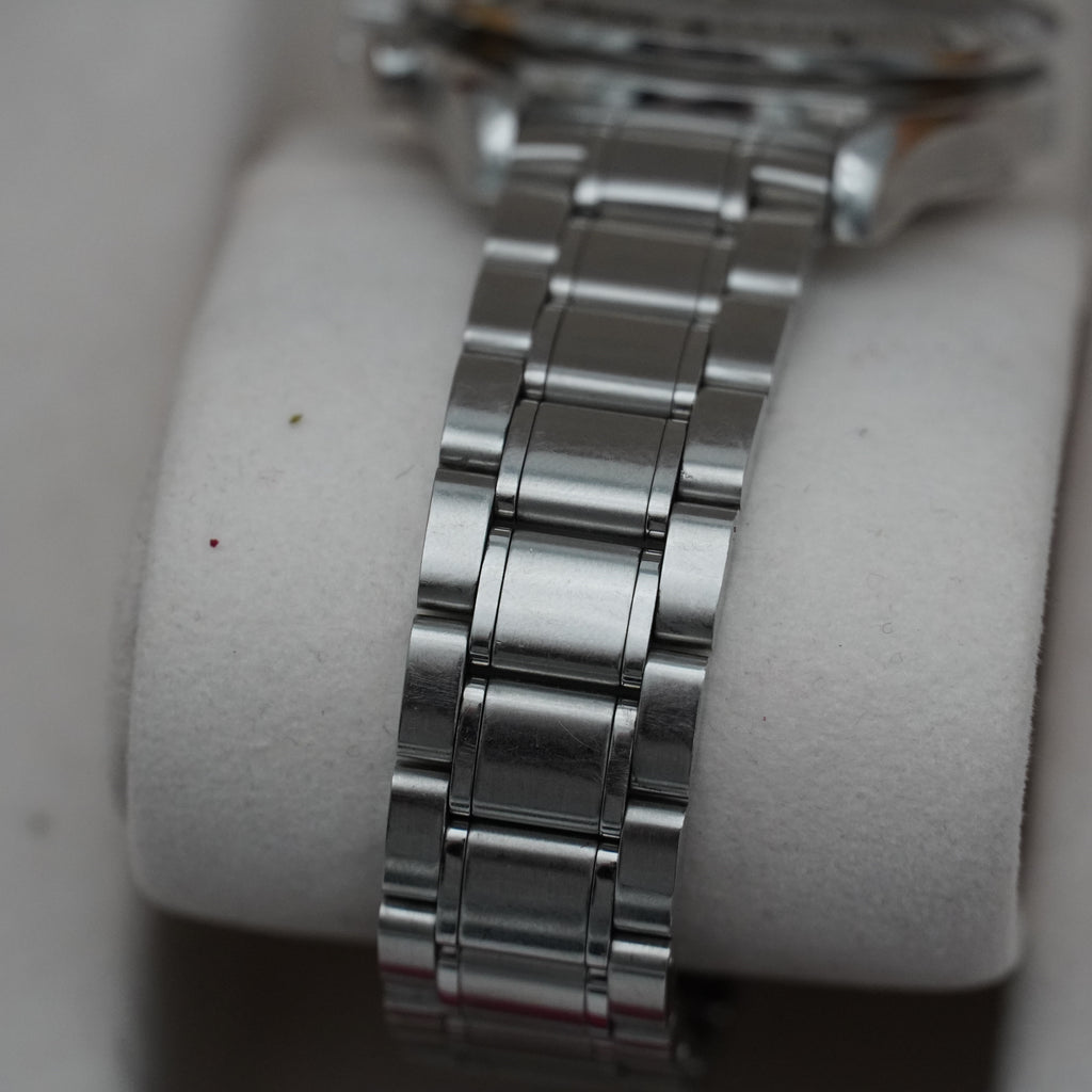 Omega Speedmaster Date Automatic