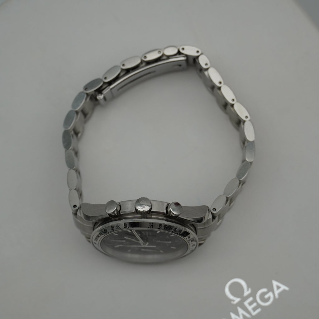 Omega Speedmaster Date Automatic