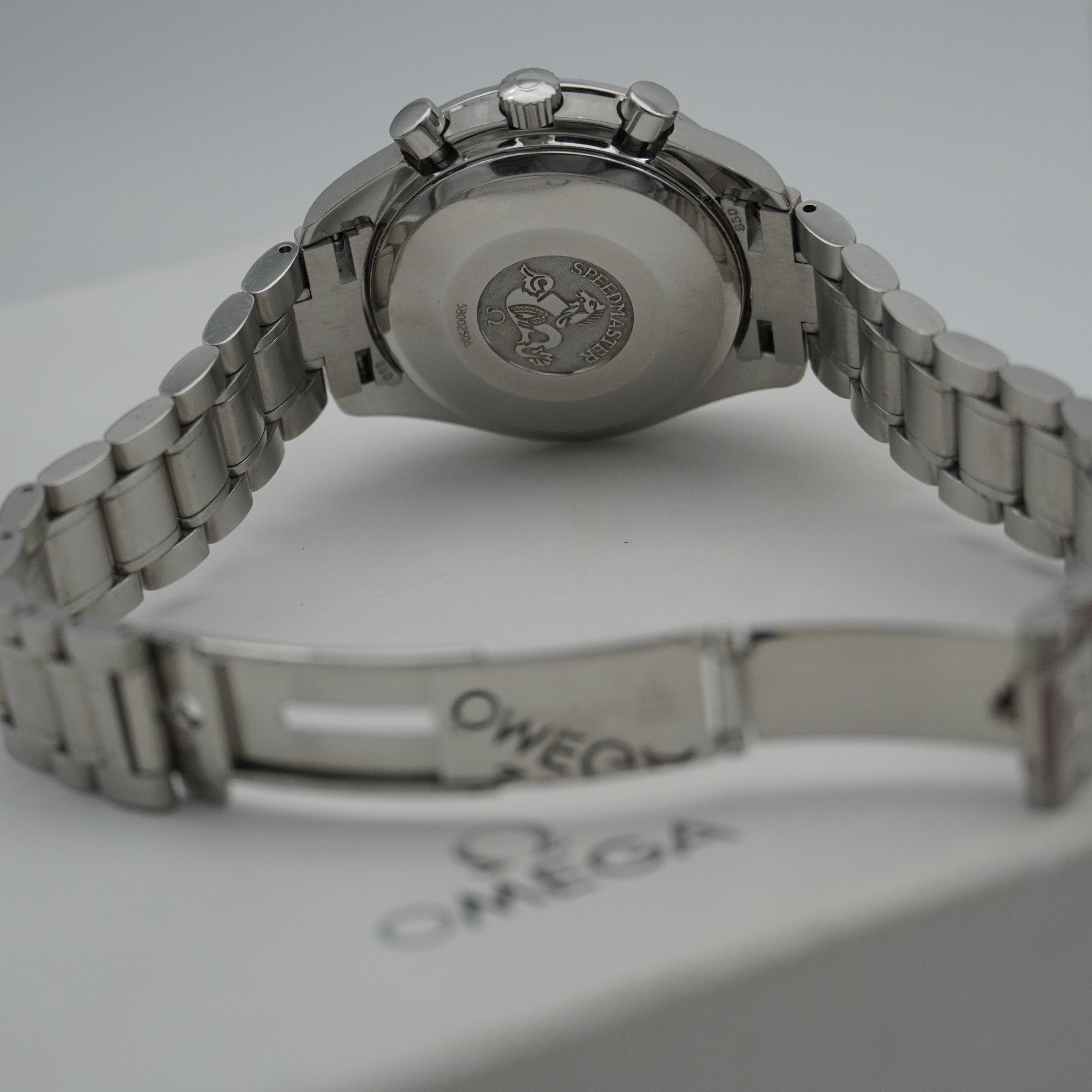 Omega Speedmaster Date Automatic