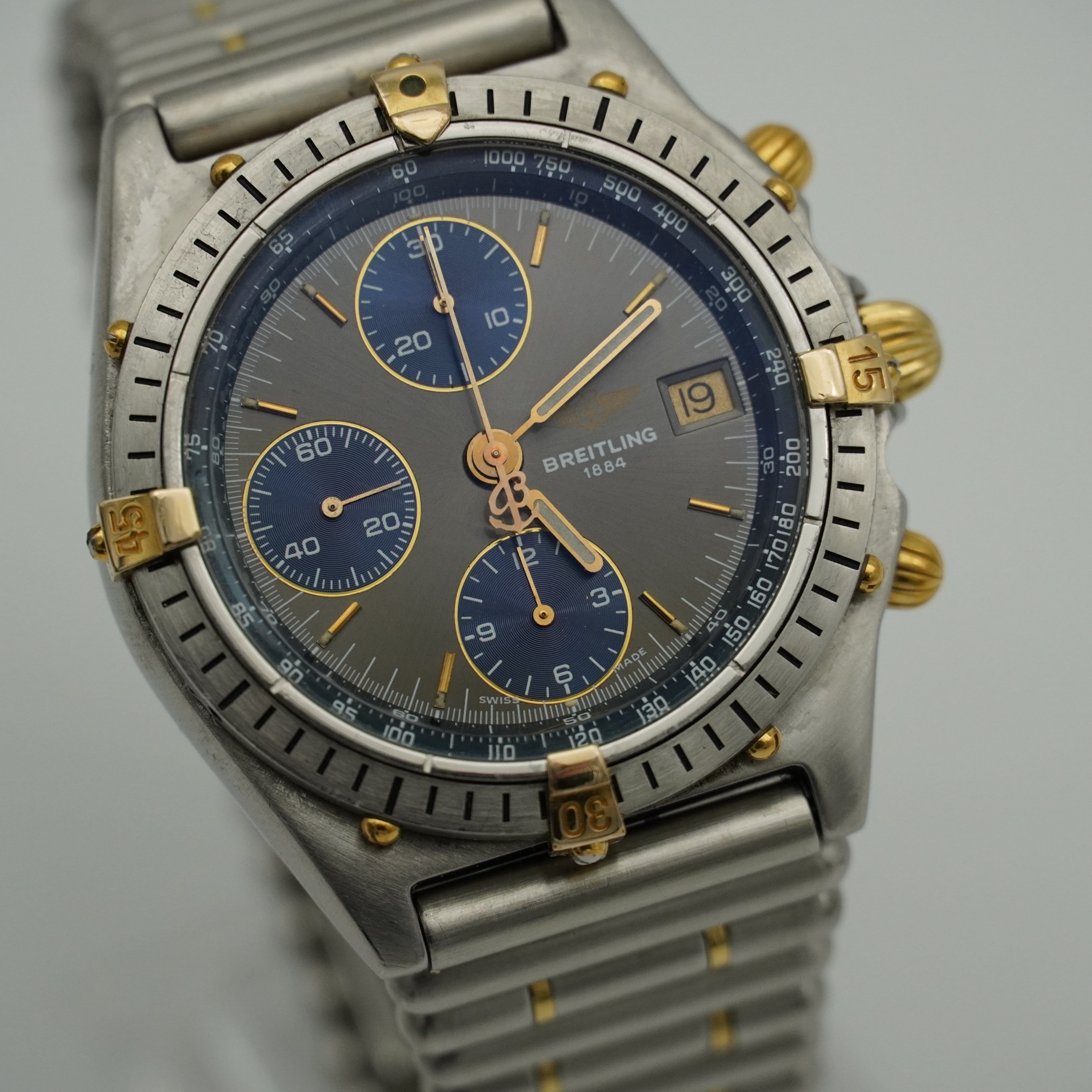 Breitling Chronomat B13047