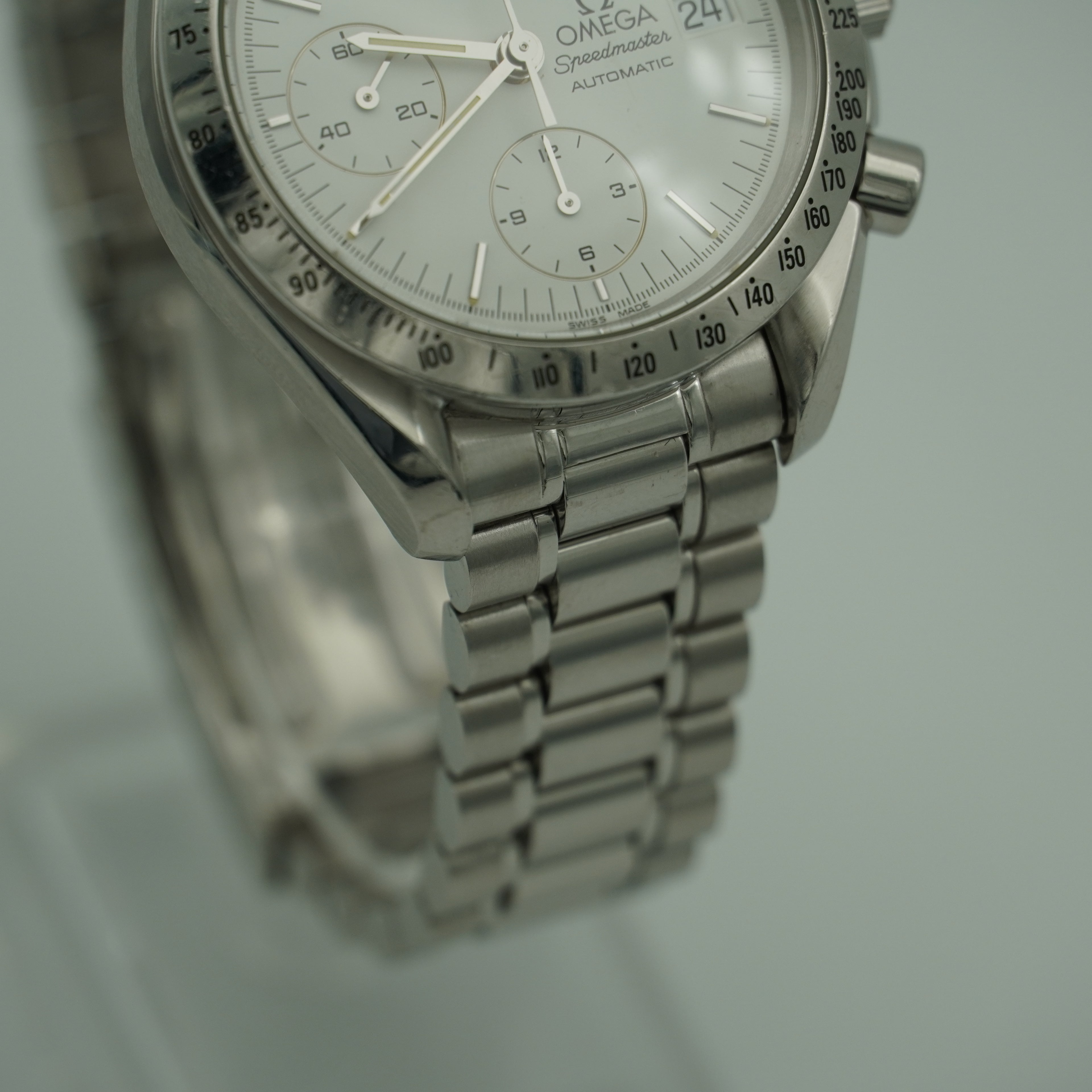 Omega Speedmaster Date Automatik