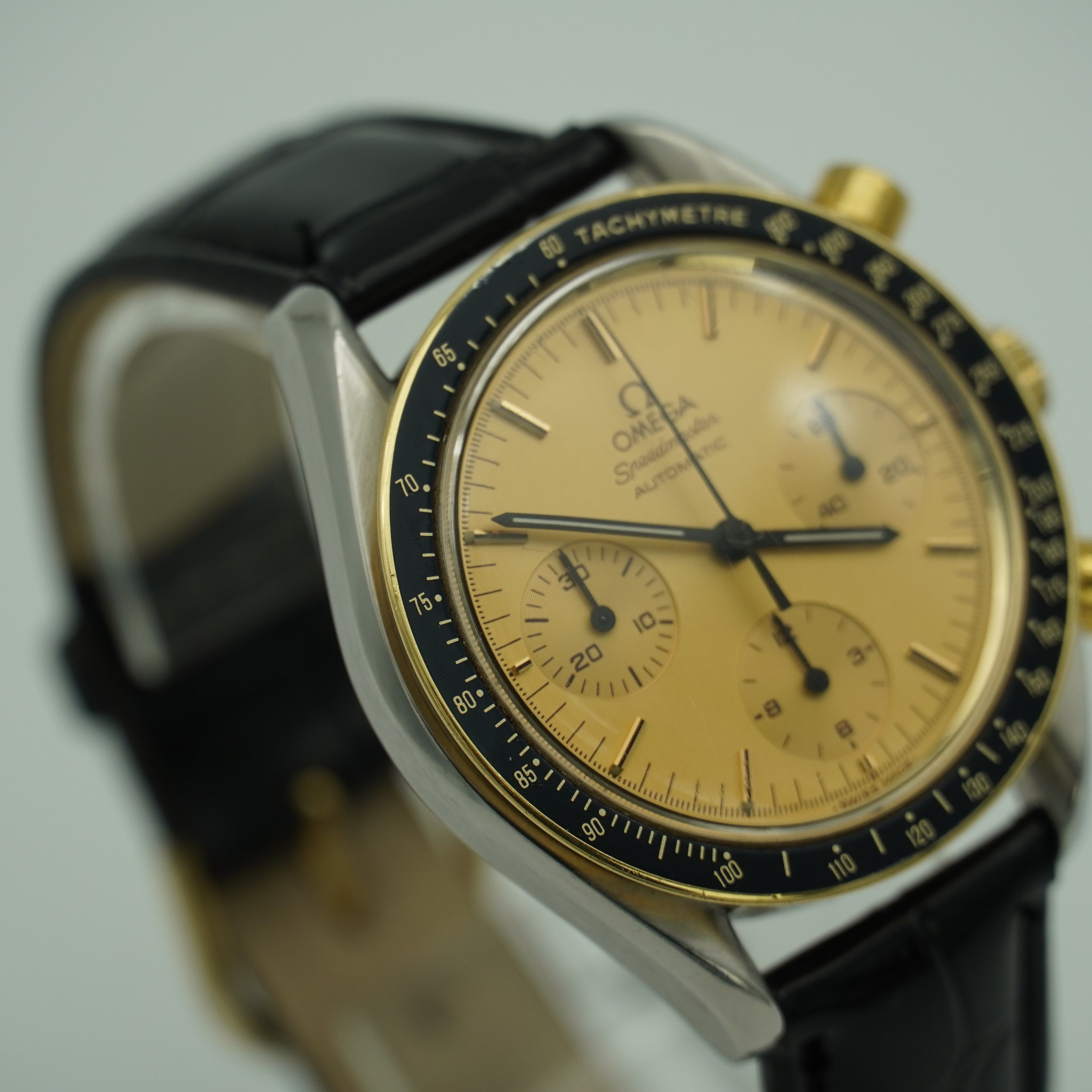 Omega Speedmaster Automatik Stahl/Gold 39mm