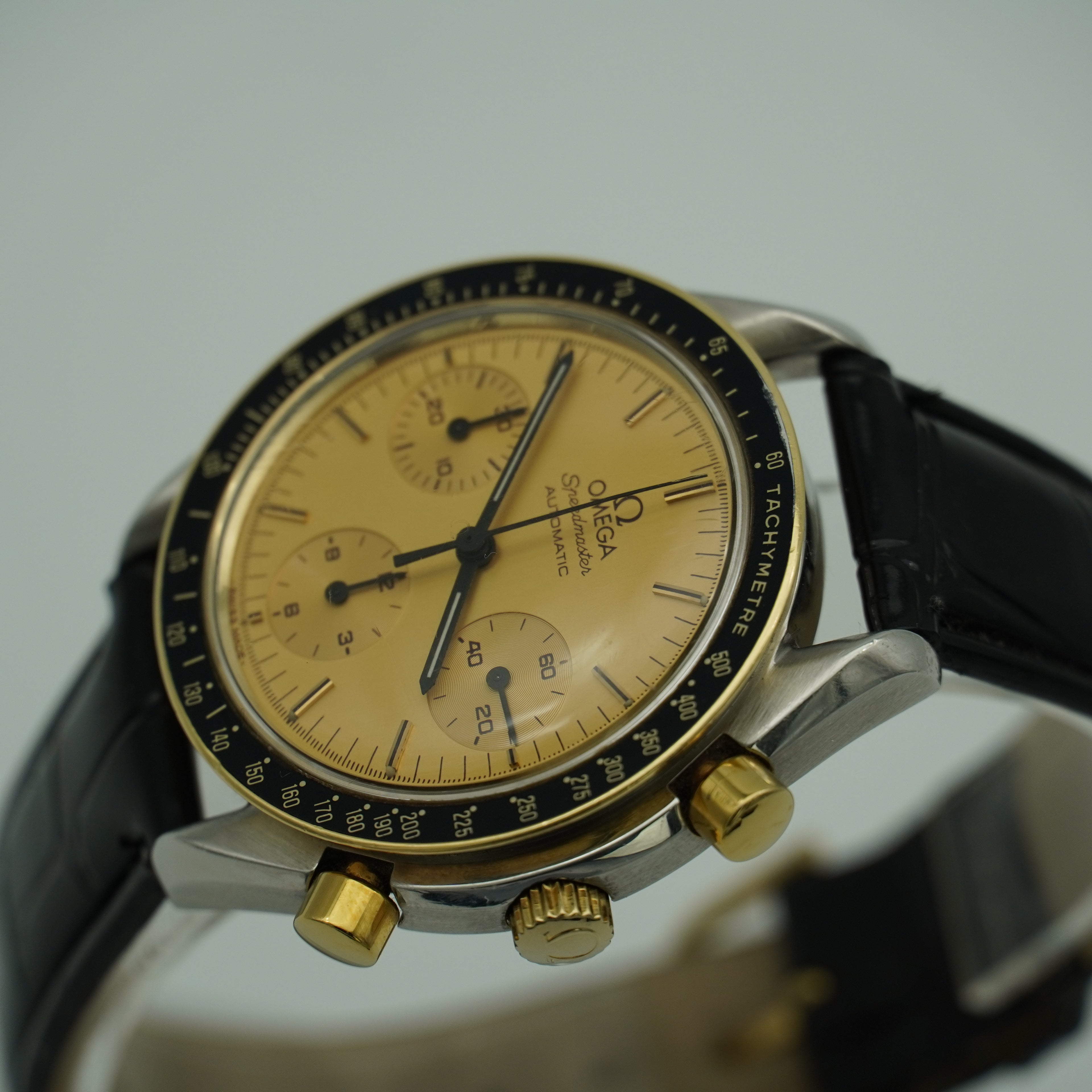 Omega Speedmaster Automatik Stahl/Gold 39mm