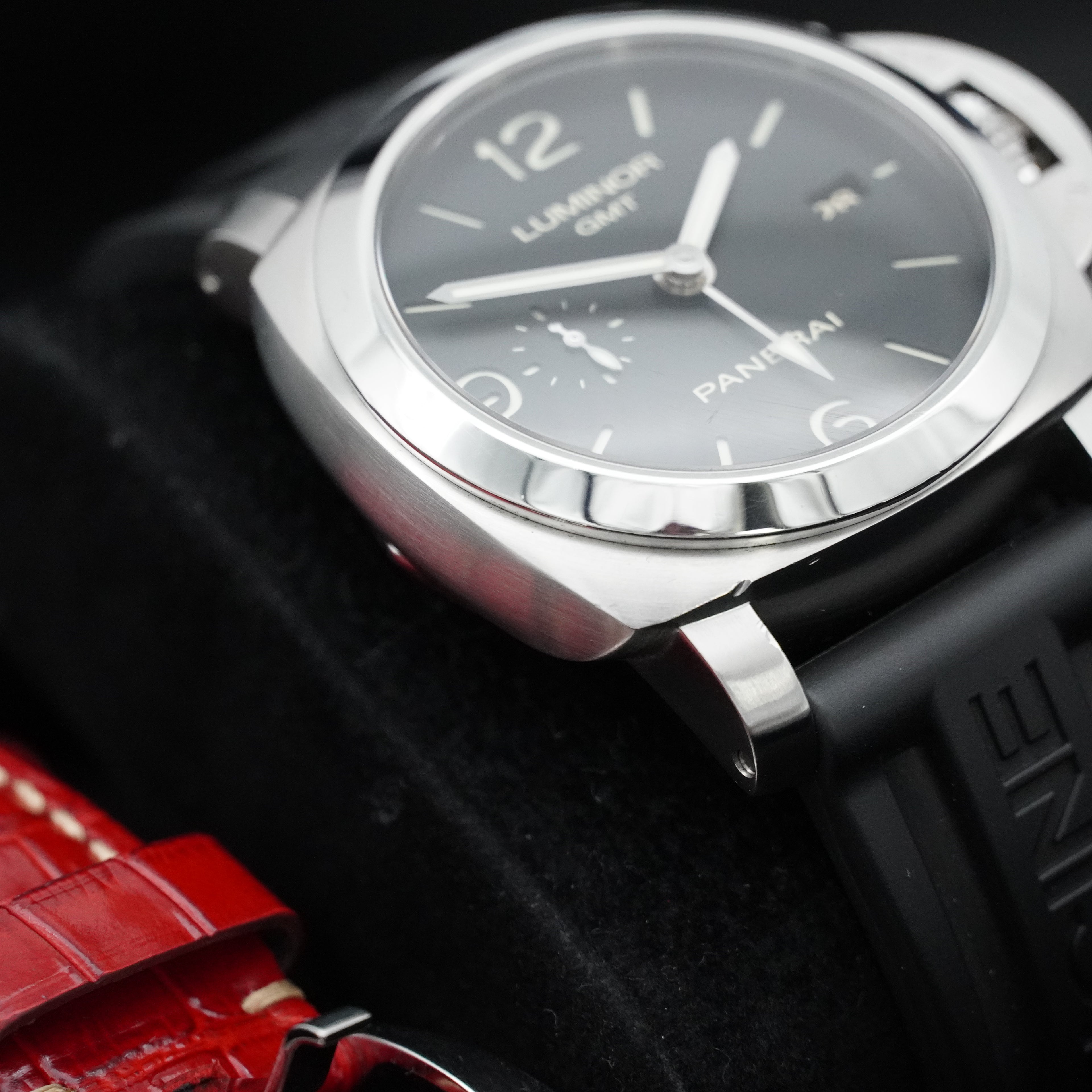 Panerai Luminor 1950 3 Days GMT