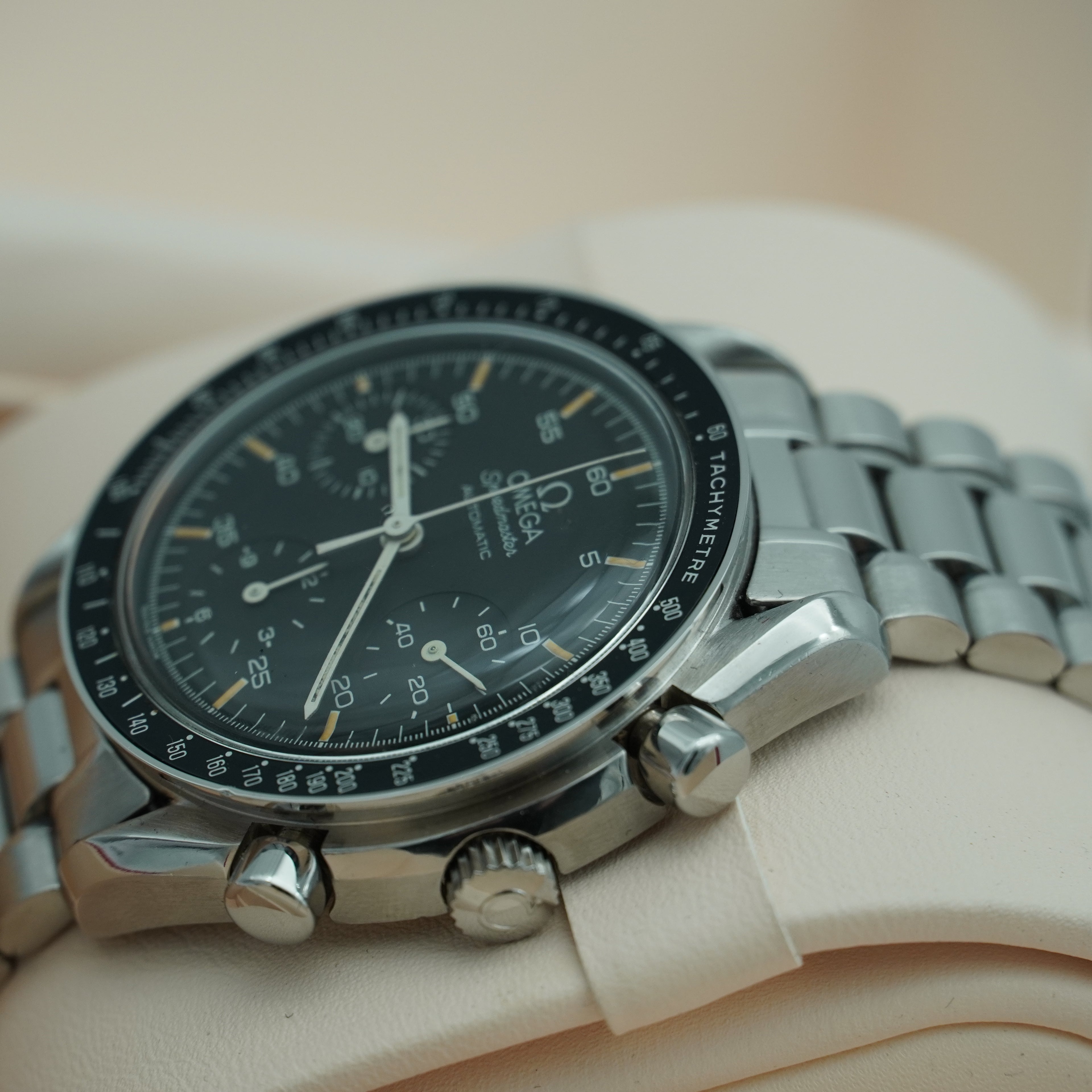 Omega Speedmaster Reduced