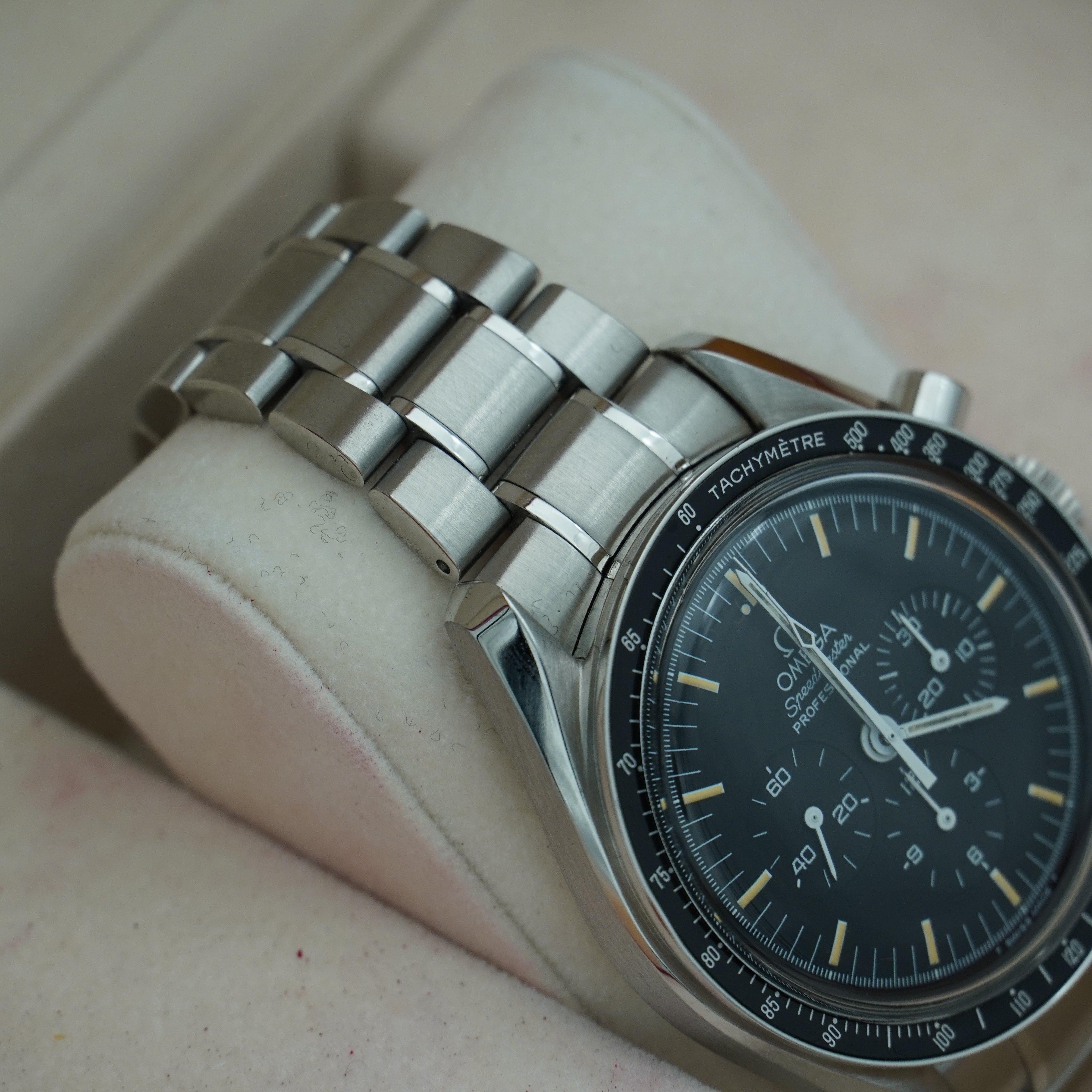 Omega Speedmaster Professional
