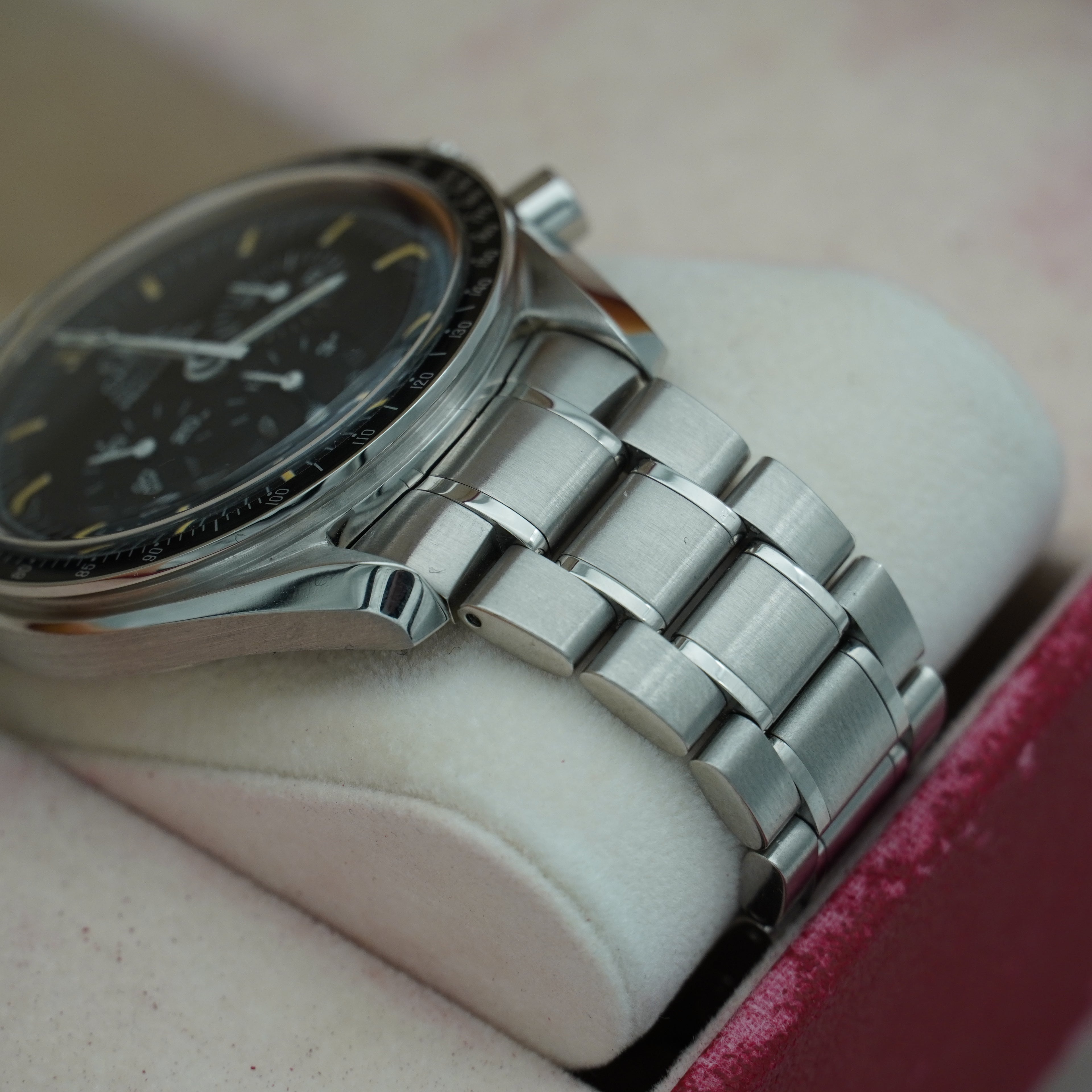 Omega Speedmaster Professional