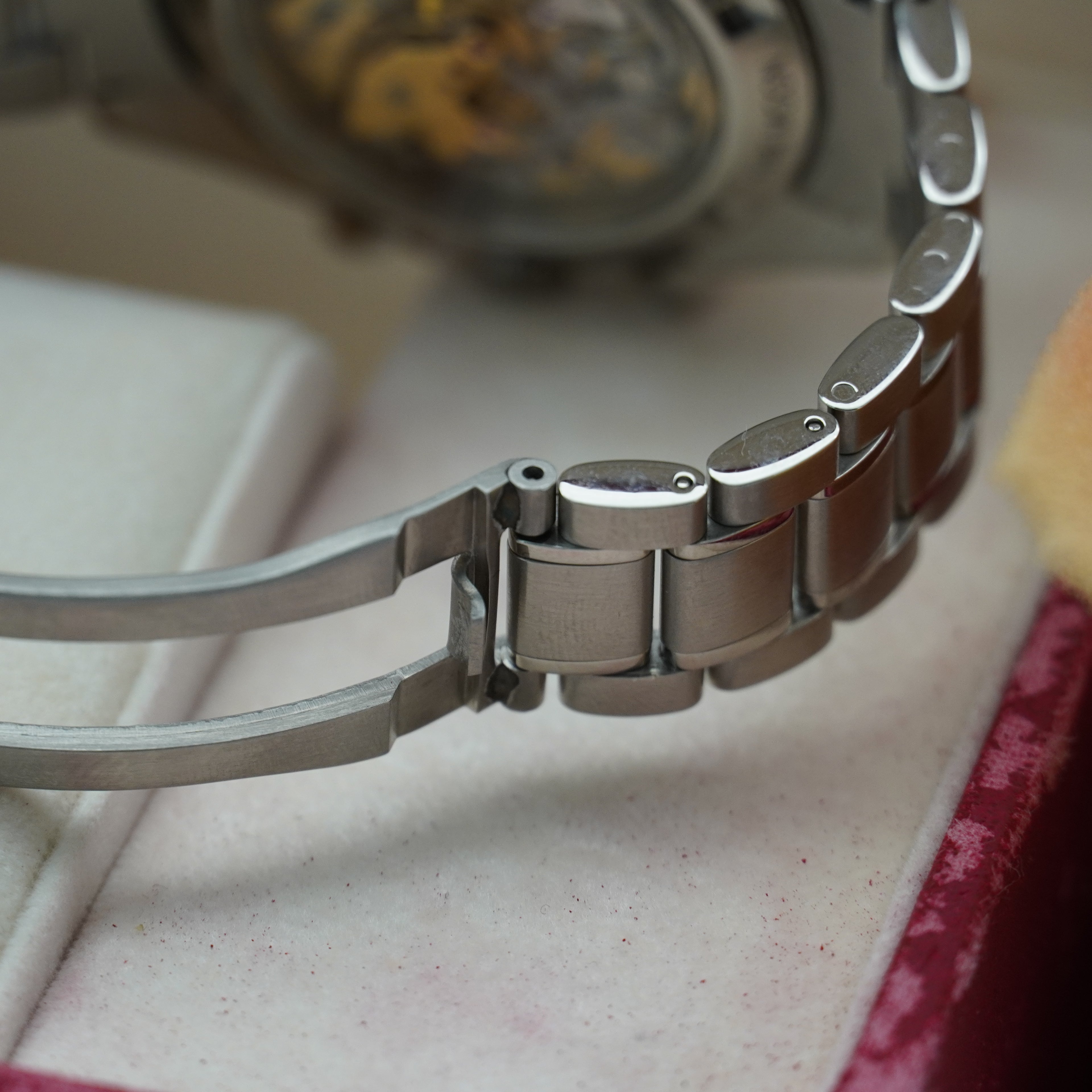 Omega Speedmaster Professional