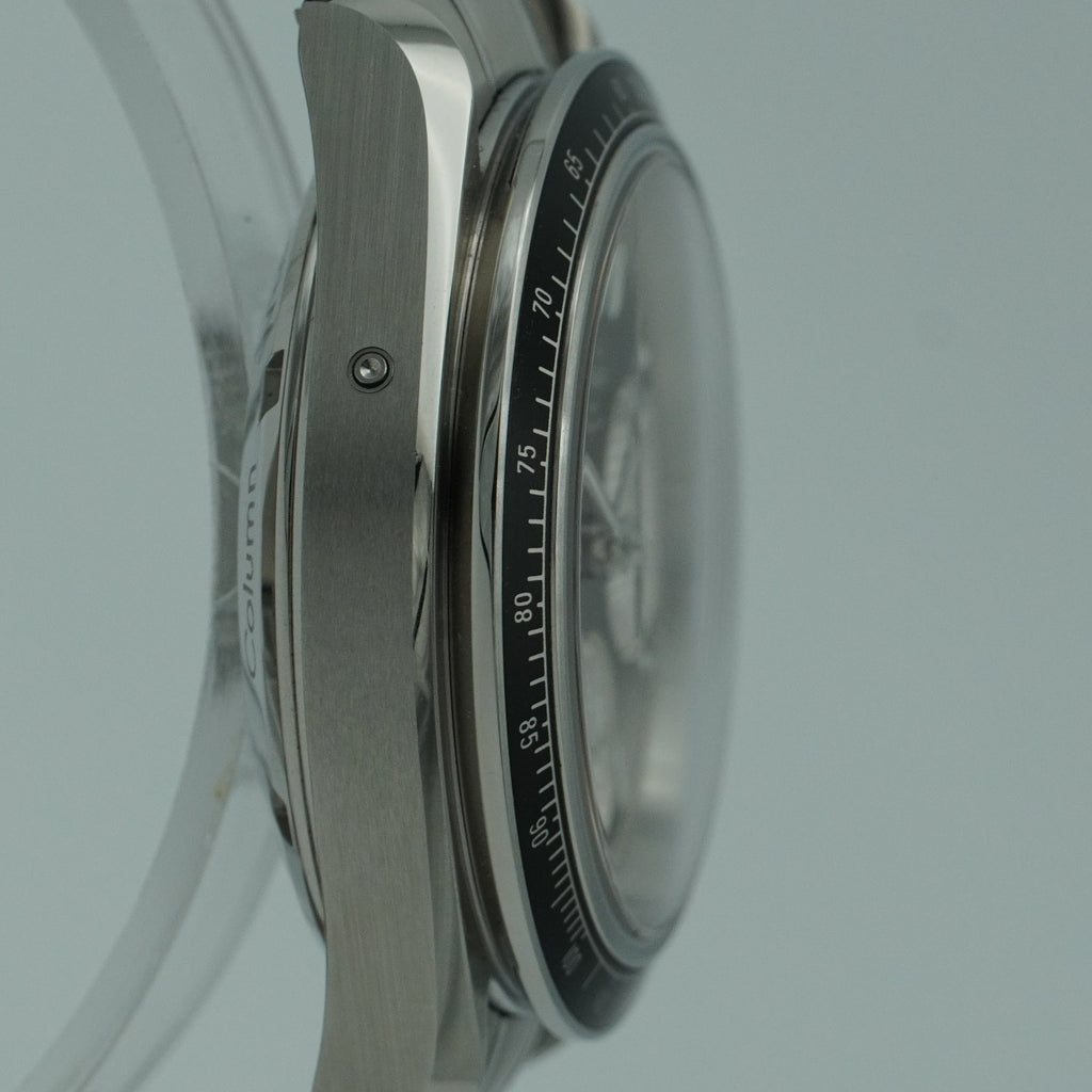 Omega Speedmaster Racing