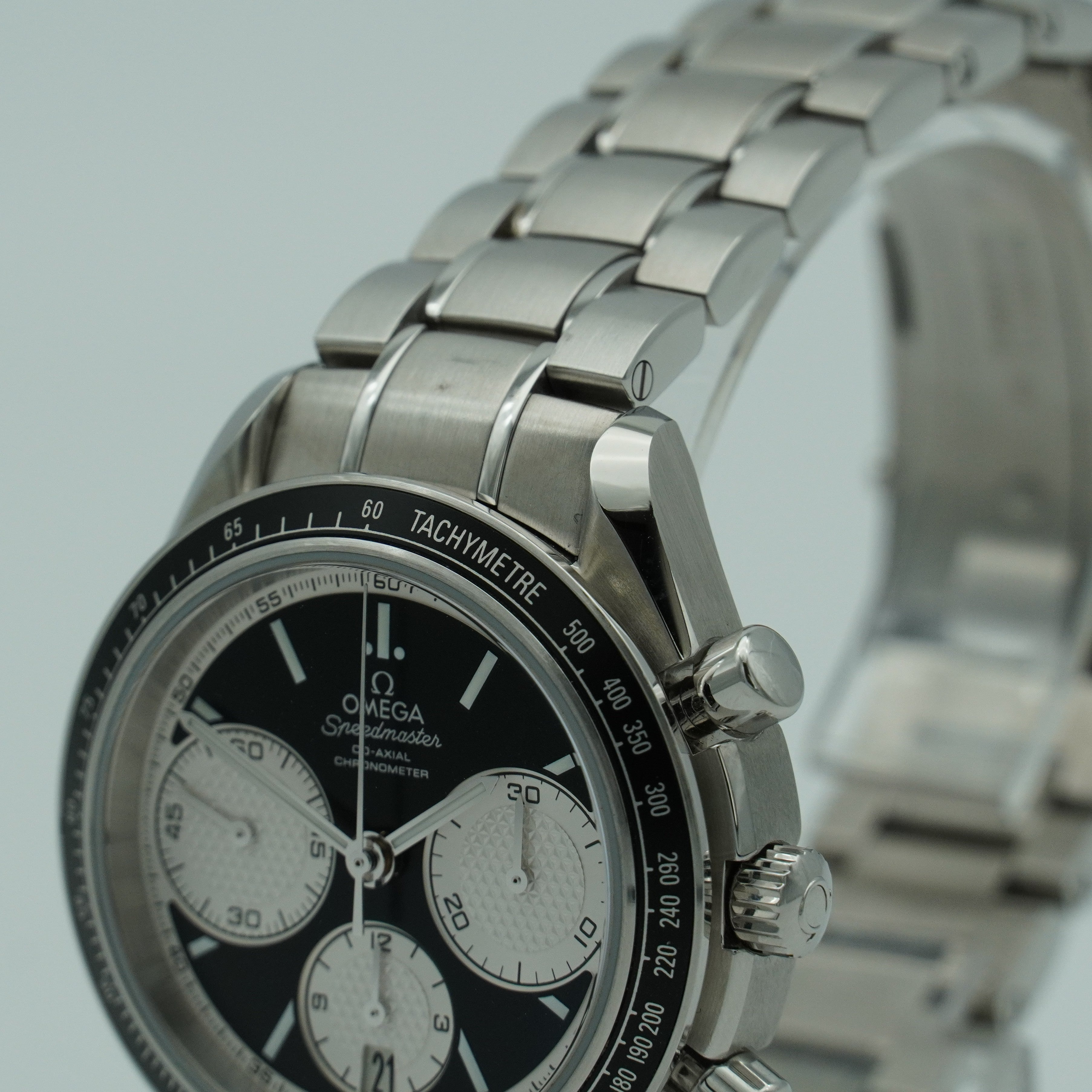 Omega Speedmaster Racing