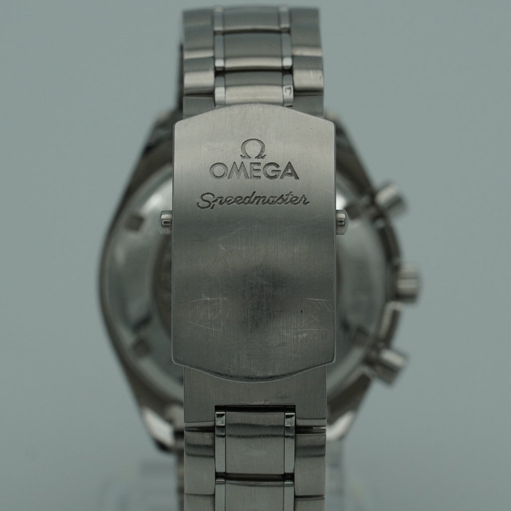 Omega Speedmaster Racing