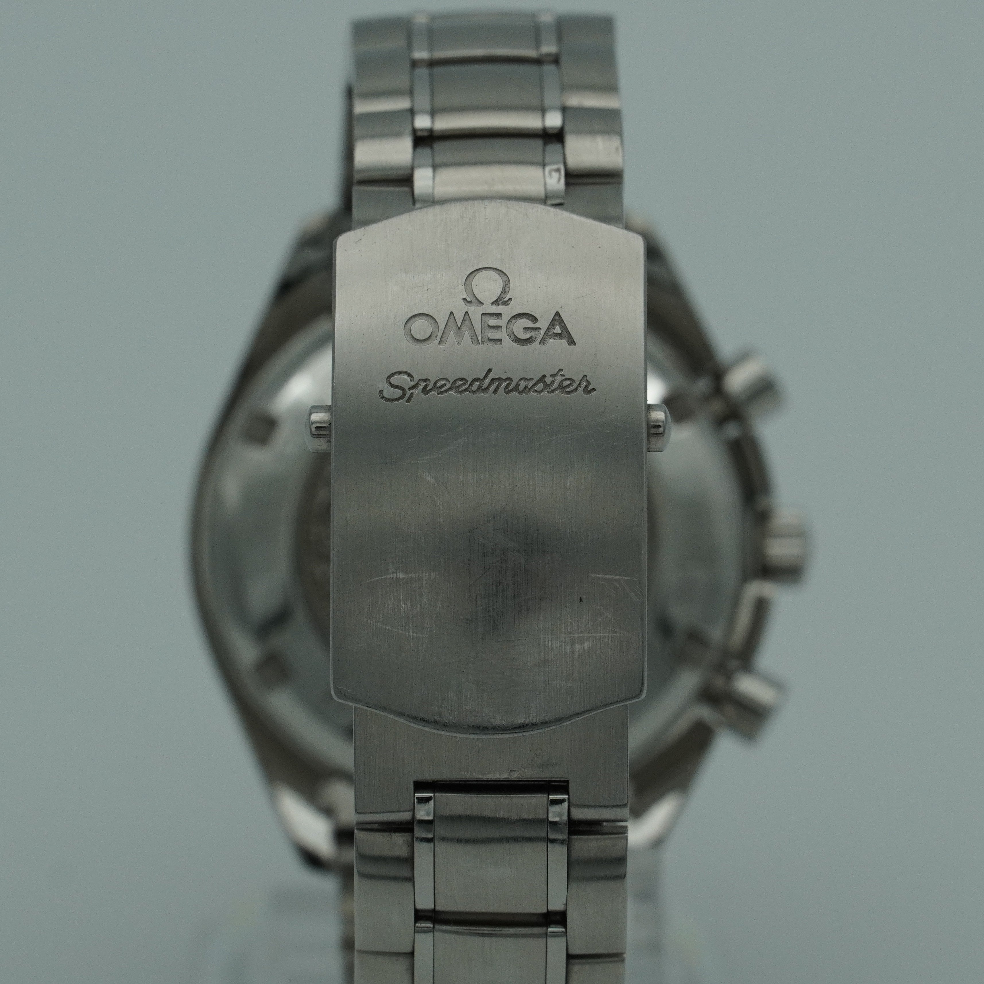 Omega Speedmaster Racing