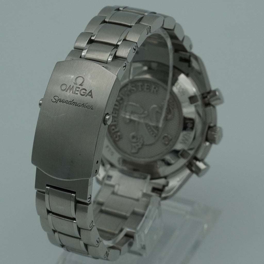 Omega Speedmaster Racing