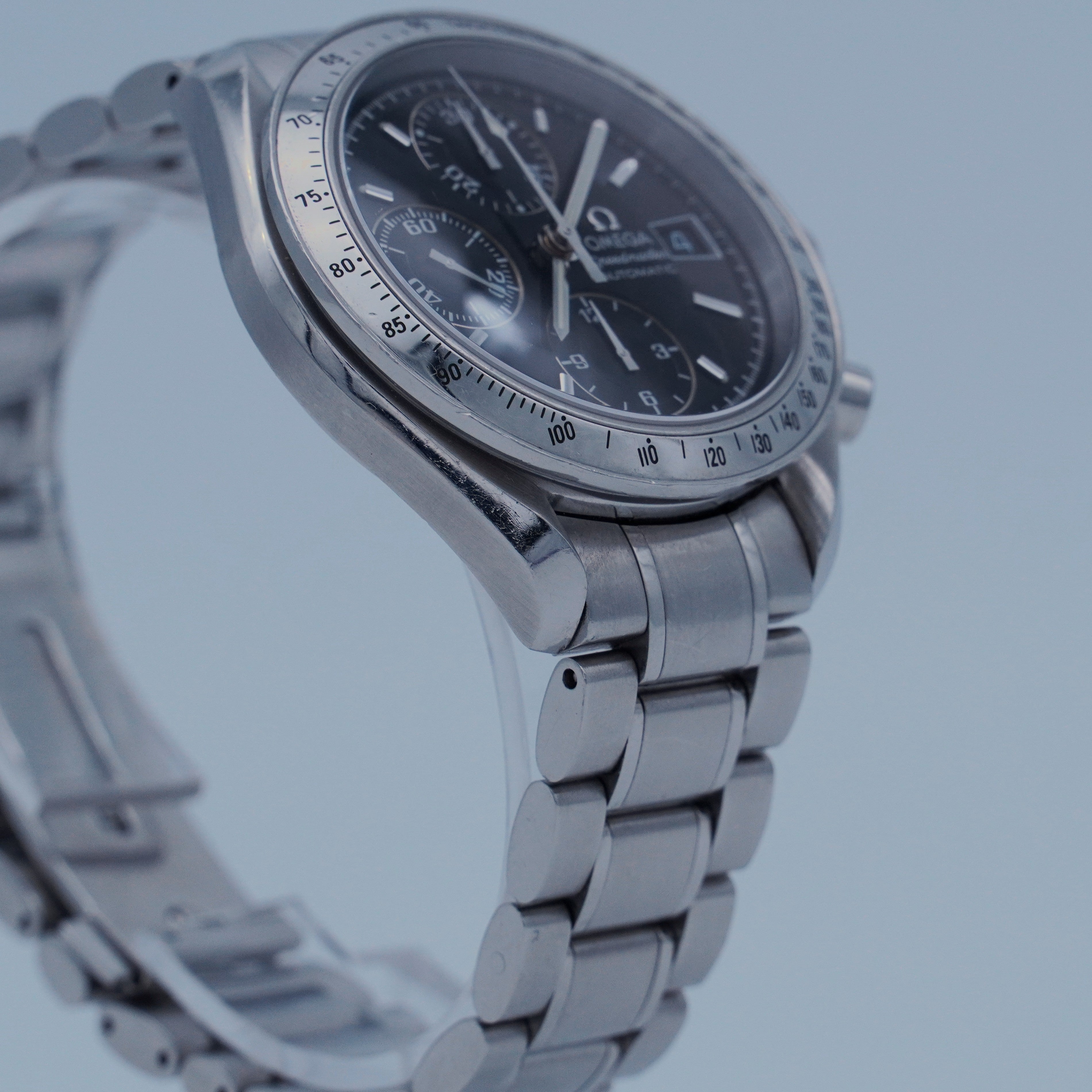 Omega Speedmaster Date Automatik