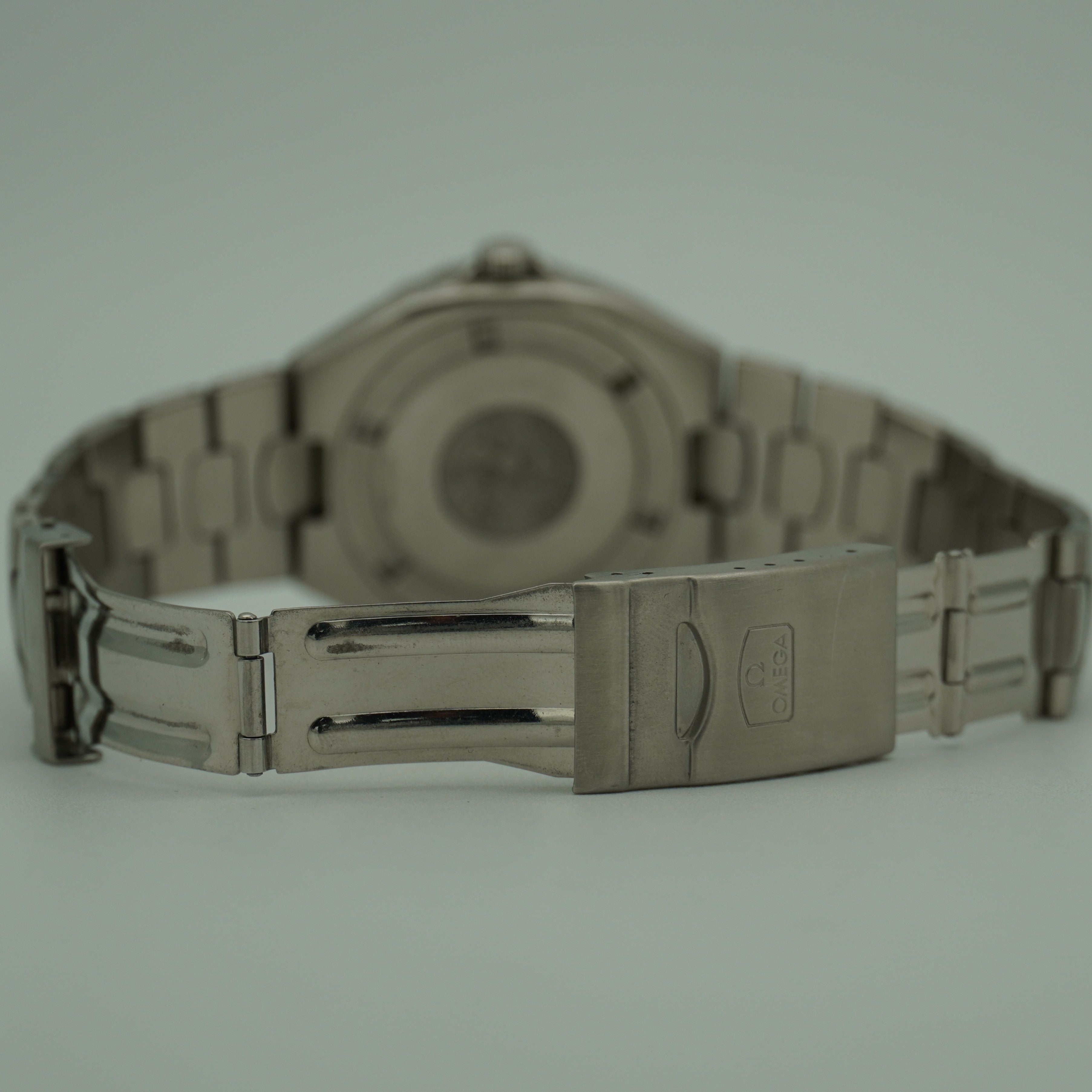 Omega Seamaster 200 "Pre-Bond"